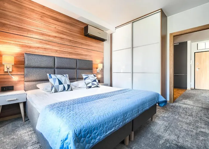 Park - Old Town Апартаменты